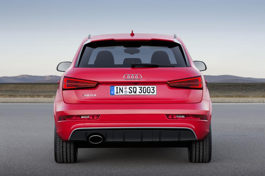  Audi RS Q3 (8U) 2015 года  (WW) (фото 7 из 27)